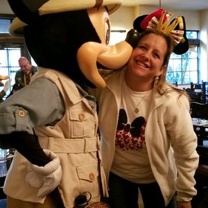 Meet your Posher, Sandy